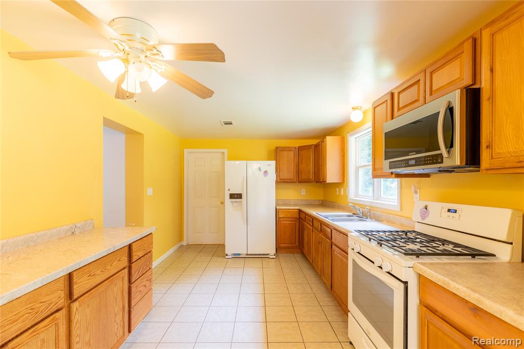 14405 Rawsonville Road, Belleville, MI 48111 — Photo 15