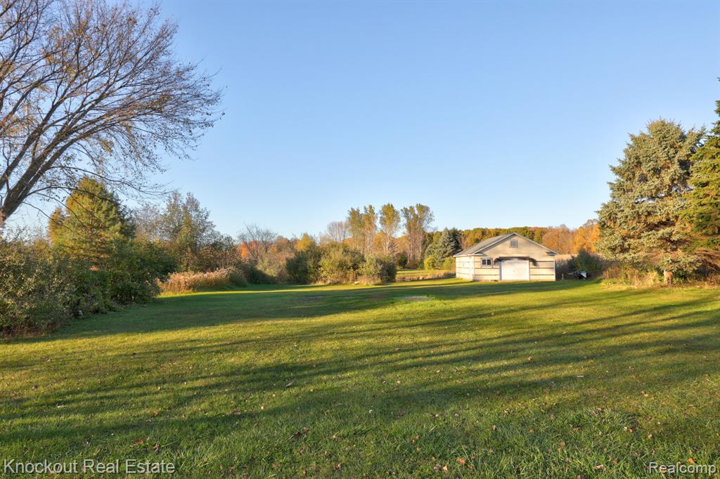 4690 Birch Run Road, Millington, MI 48746 — Photo 7