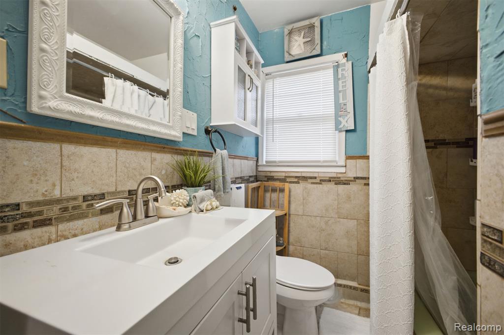 439 Cleveland Avenue, Lincoln Park, MI 48146 — Photo 7