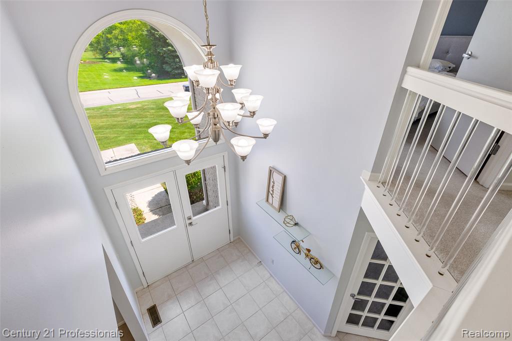 4136 Oakland Ridge Drive, Lake Orion, MI — Photo 43