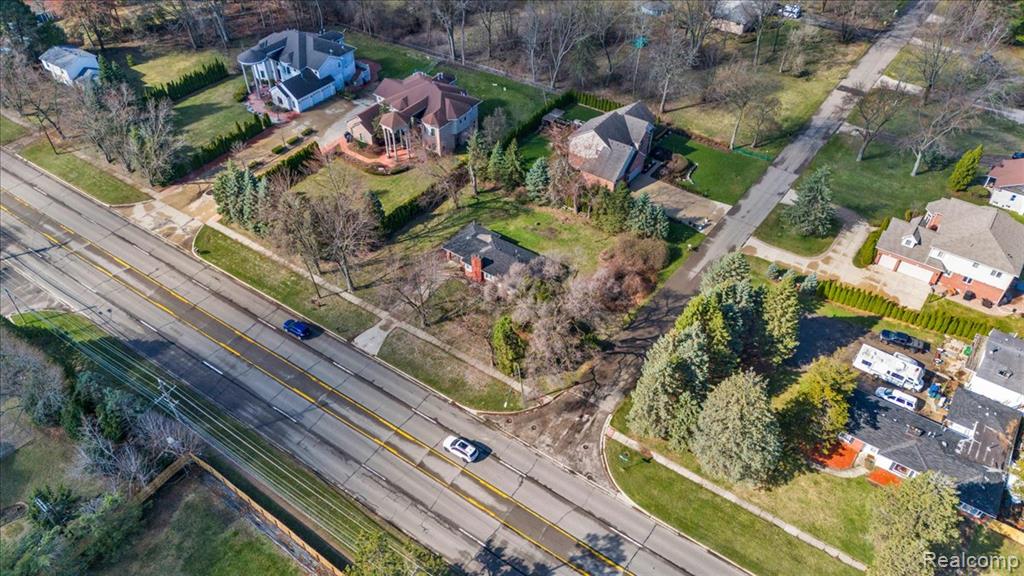 3431 Crooks Road, Troy, MI, 48084