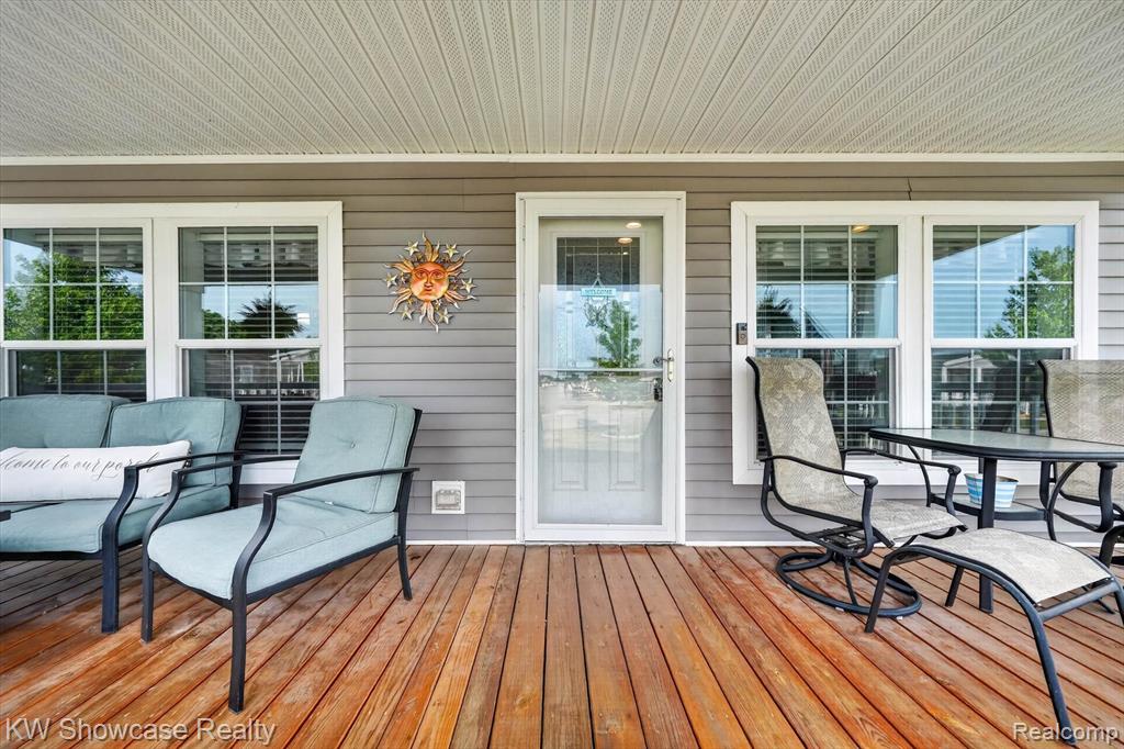 52525 Willow Wood Court, Chesterfield, MI — Photo 4