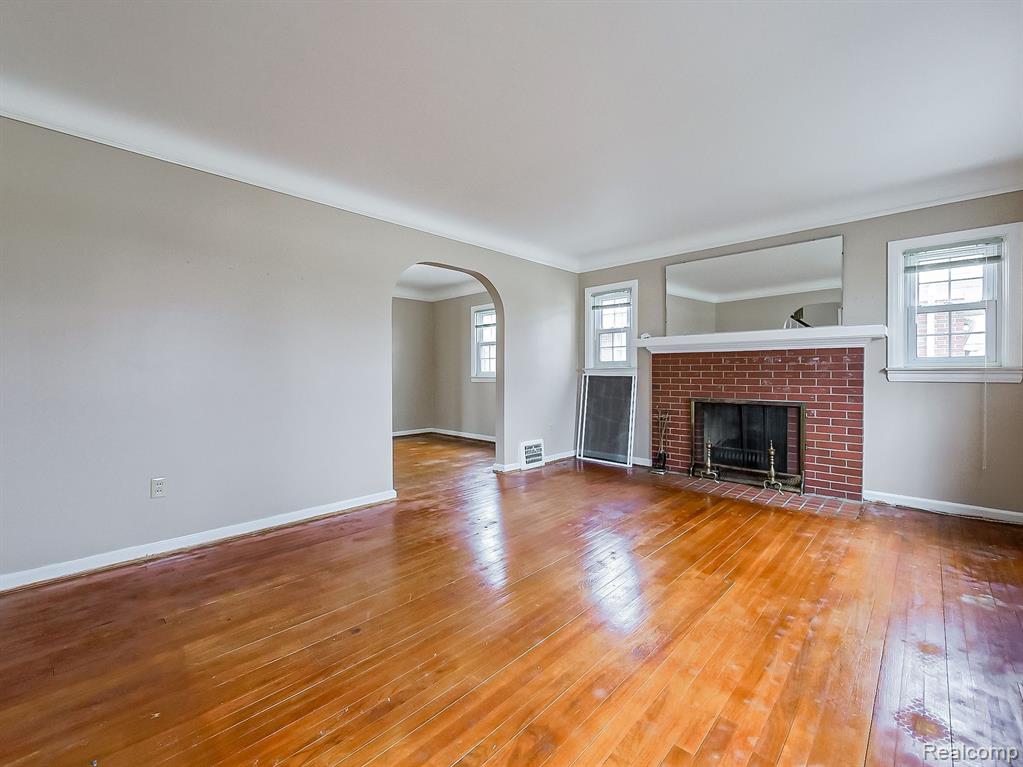 6609 CORTLAND Avenue, Allen Park, MI 48101 — Photo 2