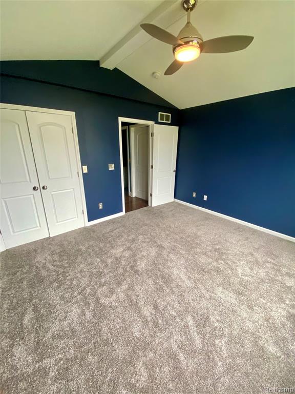 7758 DRAKESHIRE BLVD, Almont, MI 48003 — Photo 6