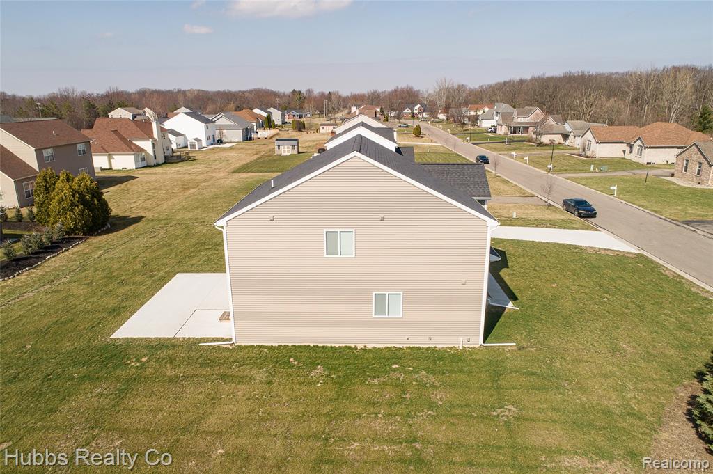 7340 Westminster Circle, Grand Blanc, MI 48439 — Photo 68