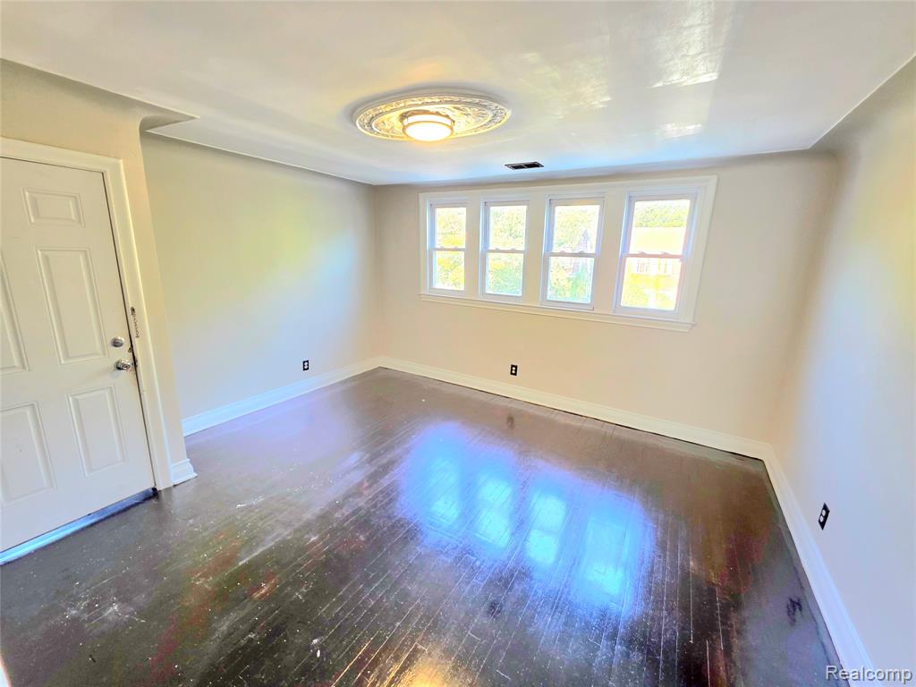 4635 Courville Street, Detroit, MI 48224 — Photo 4