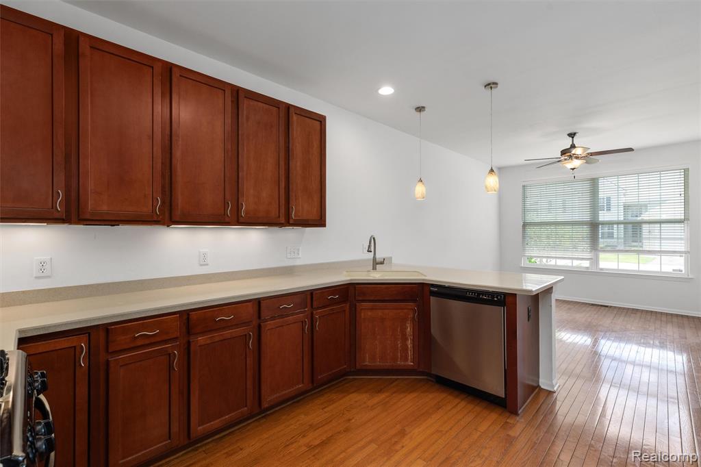 1341 Hollins Hall Lane, Troy, MI 48085 — Photo 5