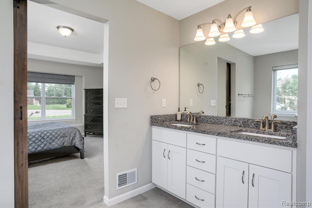 9139 LANNING Lane, Brighton, MI 48116 — Photo 15