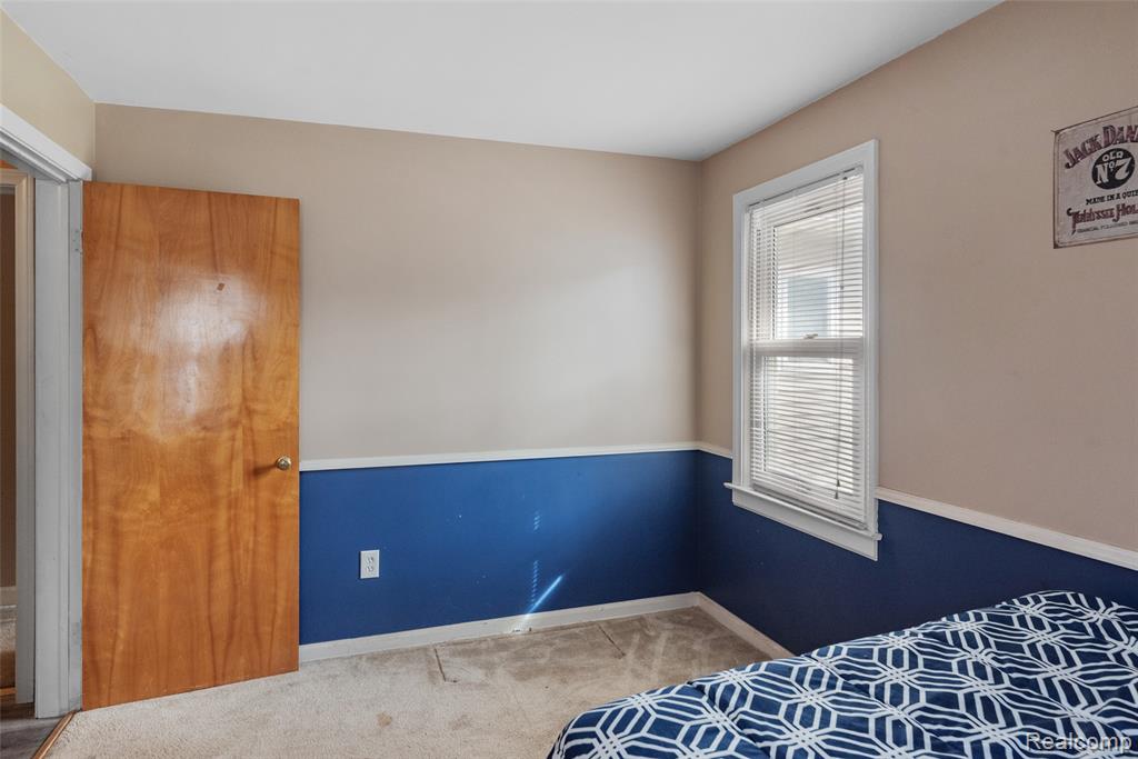 8150 Davison Road, Davison, MI 48423 — Photo 16
