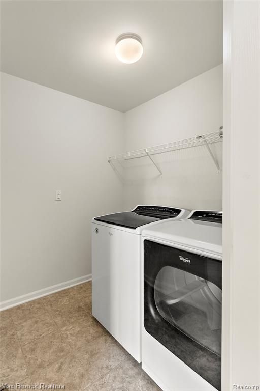 43474 CHANCELLOR Lane SE, Novi, MI — Photo 27