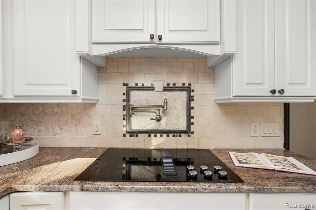 53961 Sutherland Court, Utica, MI 48316 — Photo 23