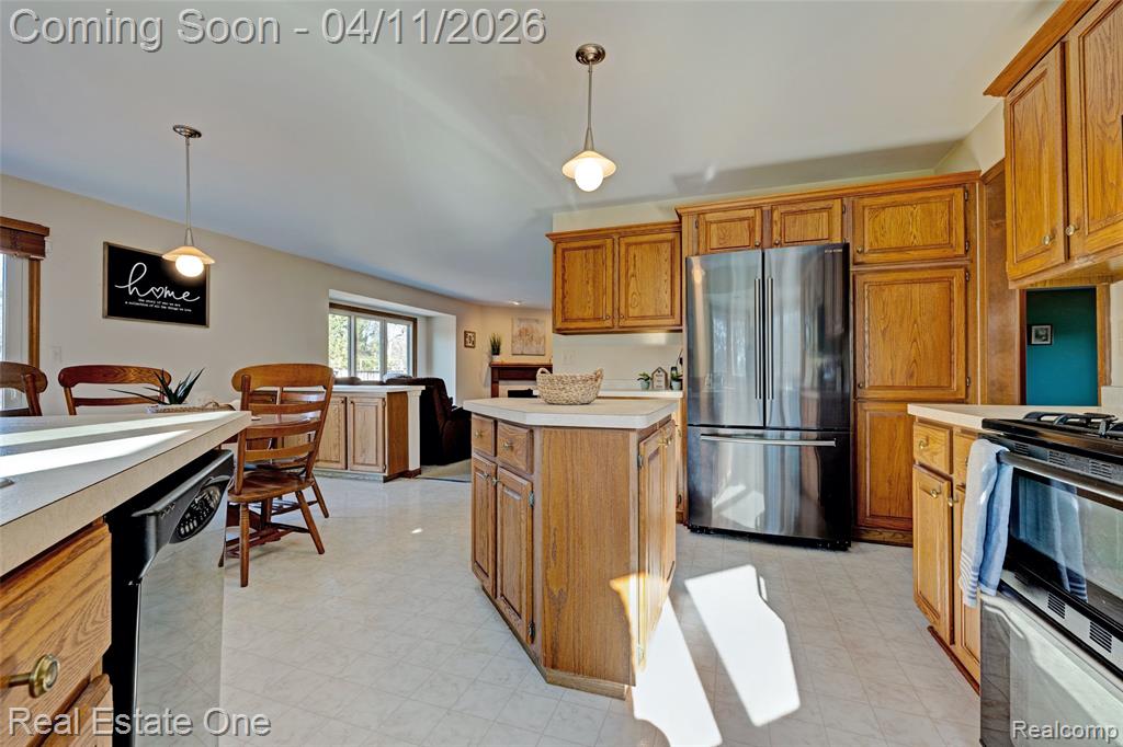 6400 Oak Hill Road, Ortonville, MI 48462 — Photo 18