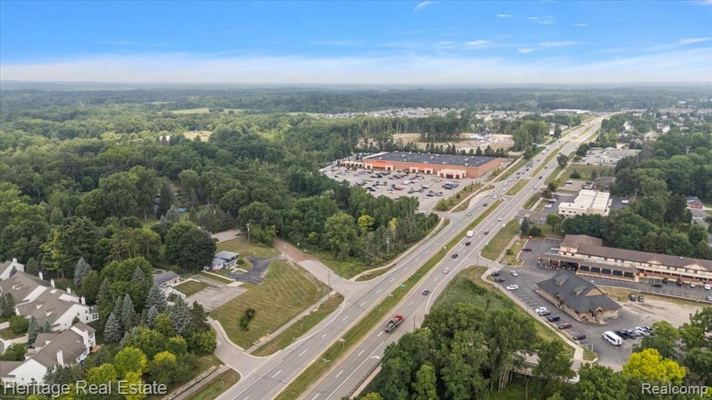 2800 S Lapeer Road - Photo 4