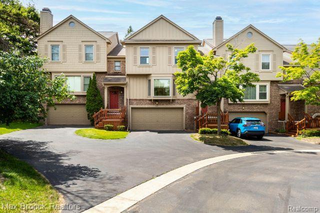 6337 N ASPEN RIDGE Boulevard, West Bloomfield, MI — Photo 2