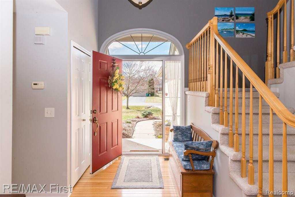8598 GOLF LANE Drive, Commerce Twp, MI 48382 — Photo 13