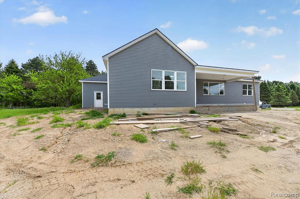 3297 Oak Grove Road, Howell, MI 48855 — Photo 24