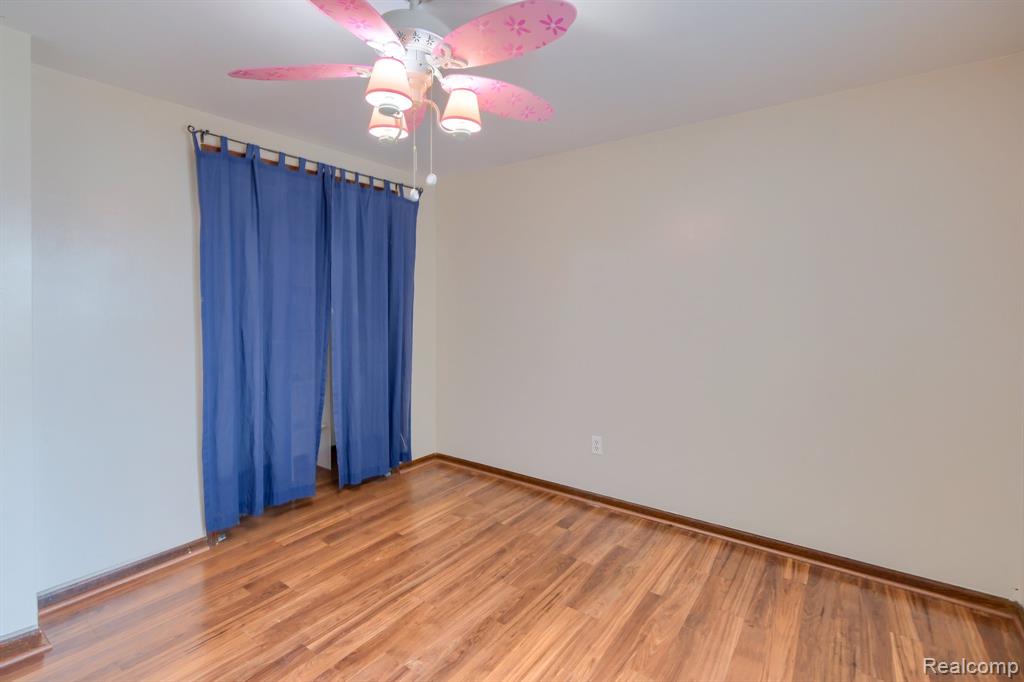 496 Central Street, Marysville, MI 48040 — Photo 24