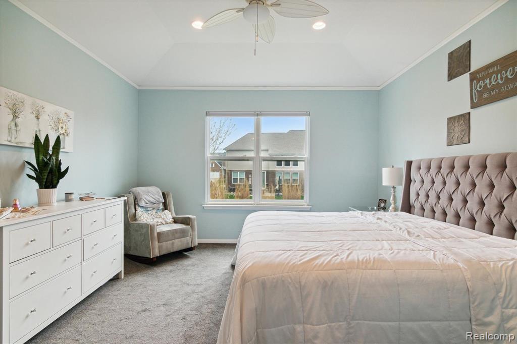 571 HUDSON Circle, South Lyon, MI 48178 — Photo 27