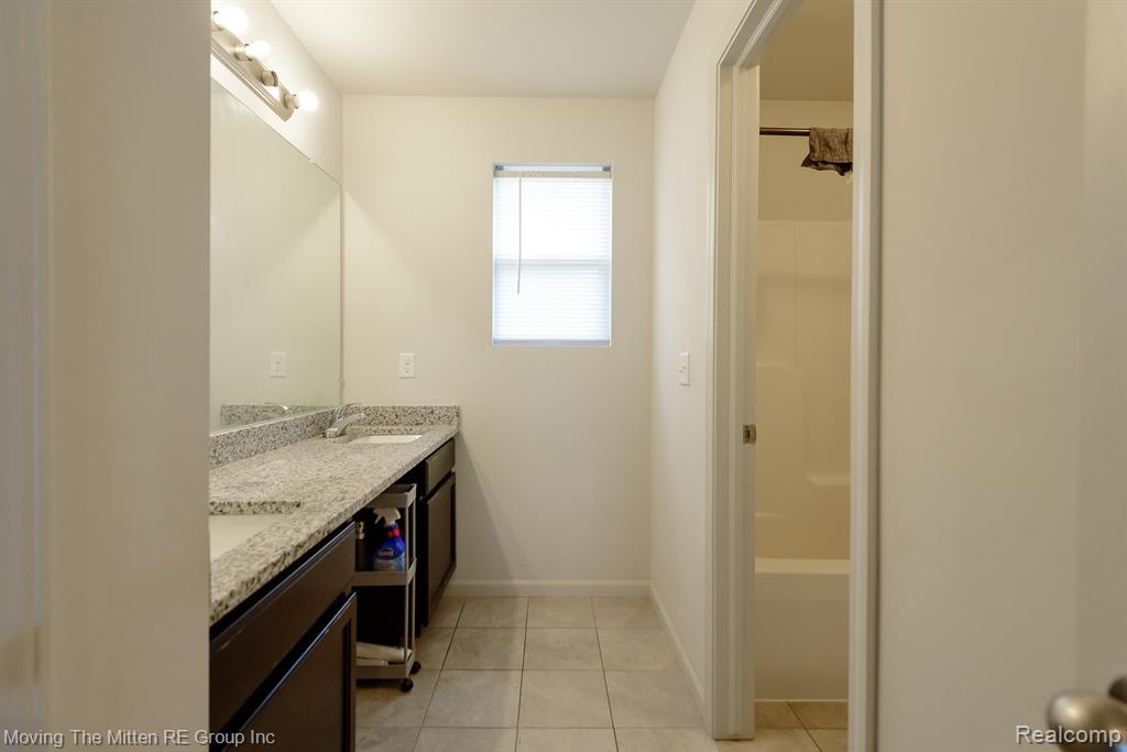 6791 Chandler Drive, Belleville, MI 48111 — Photo 31