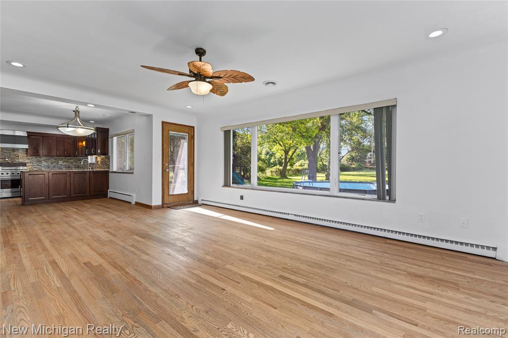 8359 Chicago Road, Warren, MI 48093 — Photo 26