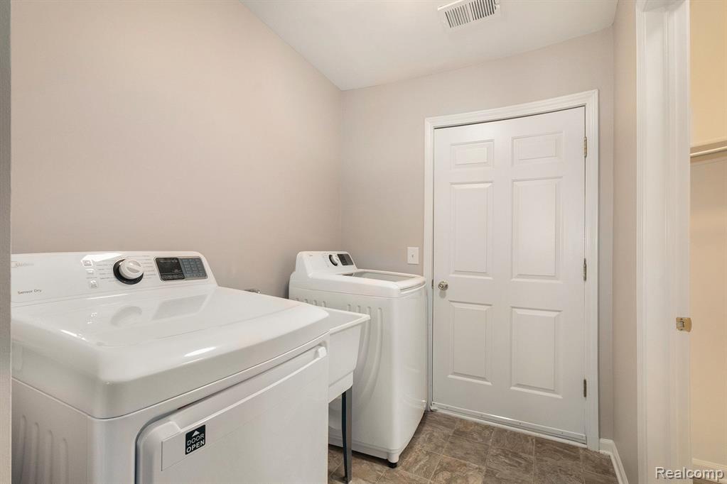 4179 HAMPTON RIDGE Boulevard, Howell, MI 48843 — Photo 17