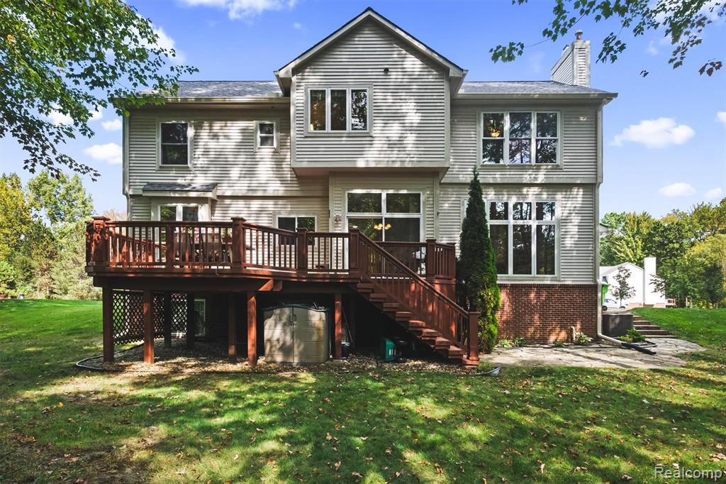 6404 Pennington Drive, White Lake, MI 48383 — Photo 16