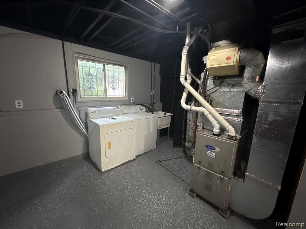 3308 Spring Valley Drive, Flint, MI 48504 — Photo 19