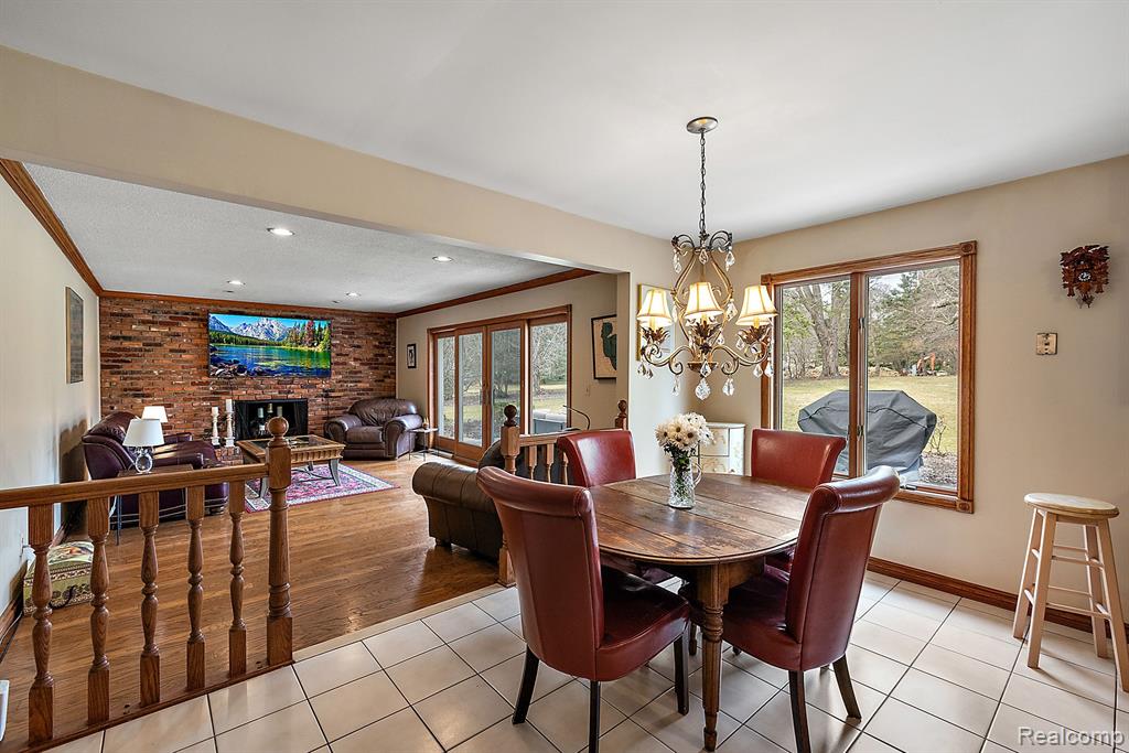 4366 Ardmore Drive, Bloomfield Hills, MI 48302 — Photo 18