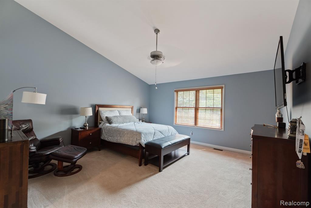 6197 MOUNTAIN LAUREL Drive, Brighton, MI 48116 — Photo 16