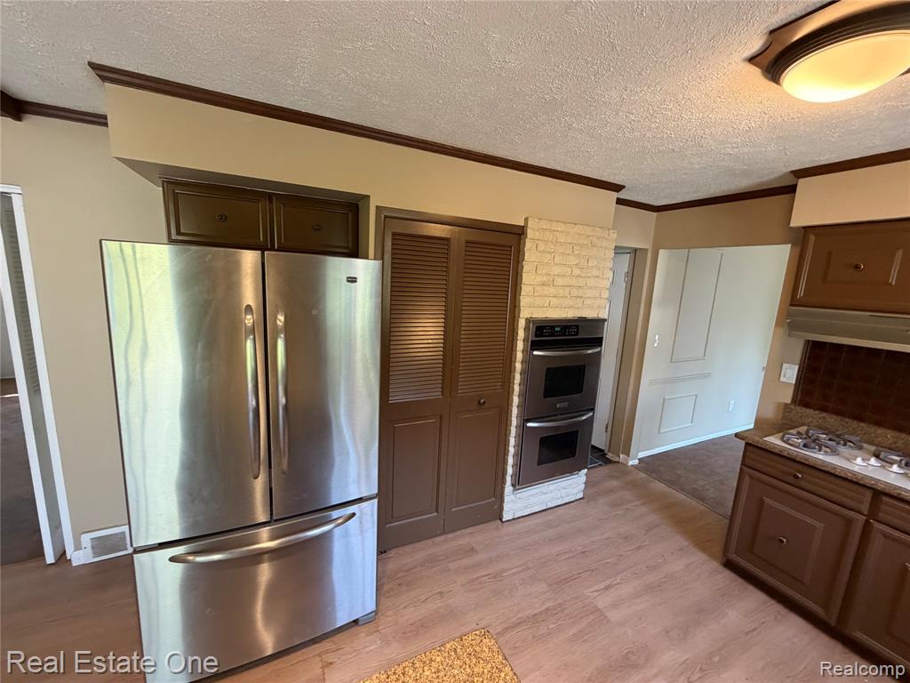 7068 Heather Heath, West Bloomfield, MI — Photo 14