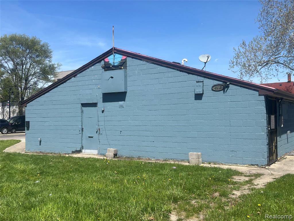 4113 W Vernor Highway - Photo 2