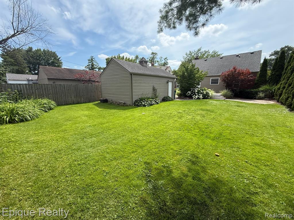 1846 Oakshire Avenue, Berkley, MI 48072 — Photo 42