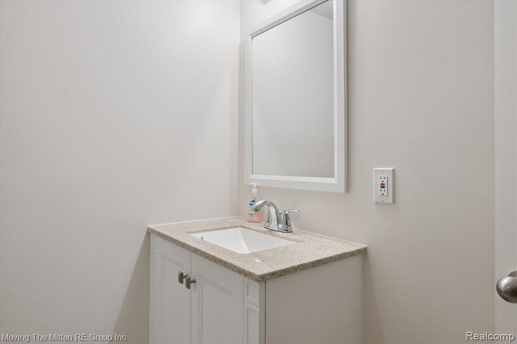 17163 Theresa Lane, New Boston, MI 48164 — Photo 42