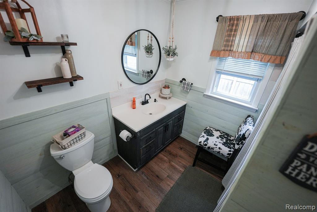 9801 E NEWBURG Road, Durand, MI 48429 — Photo 17