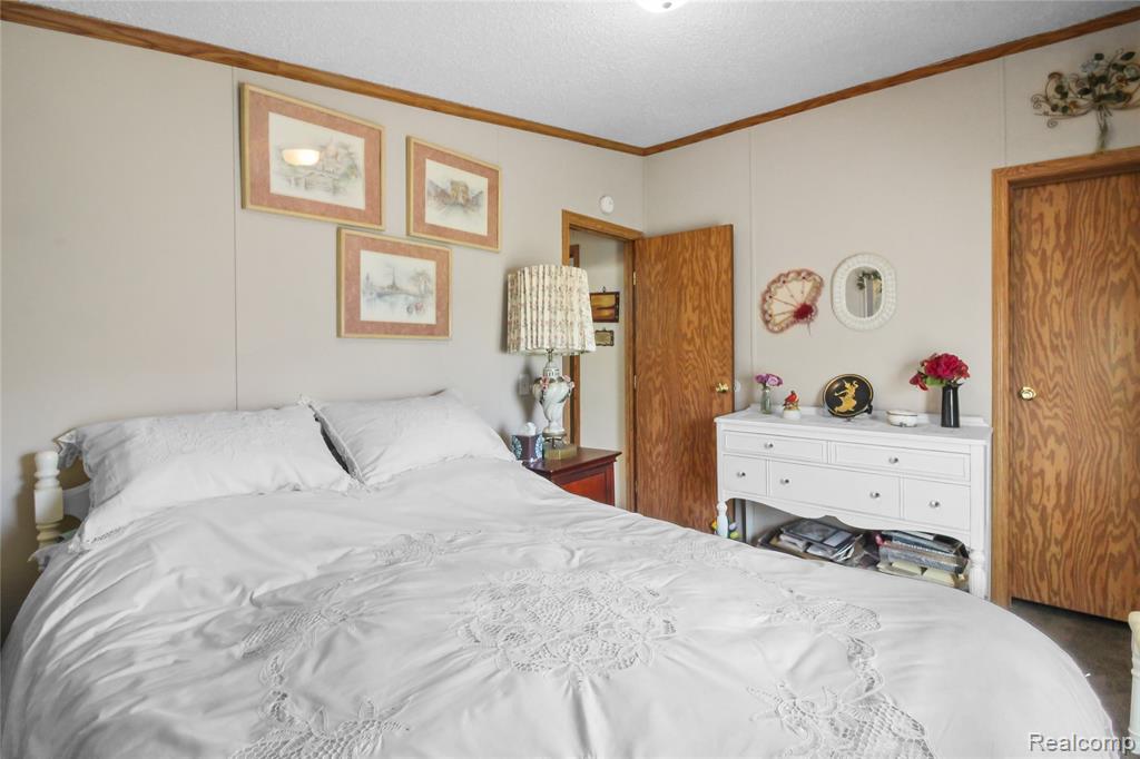 13617 Orchard View Street, Carleton, MI 48117 — Photo 20