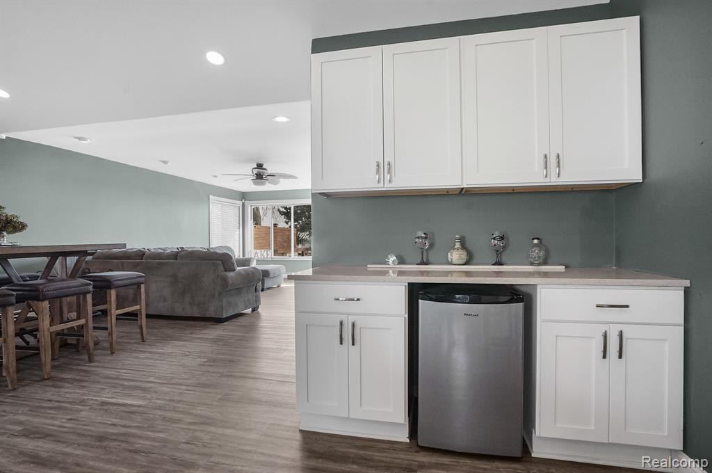 49328 Bayshore Drive, Chesterfield, MI 48047 — Photo 11