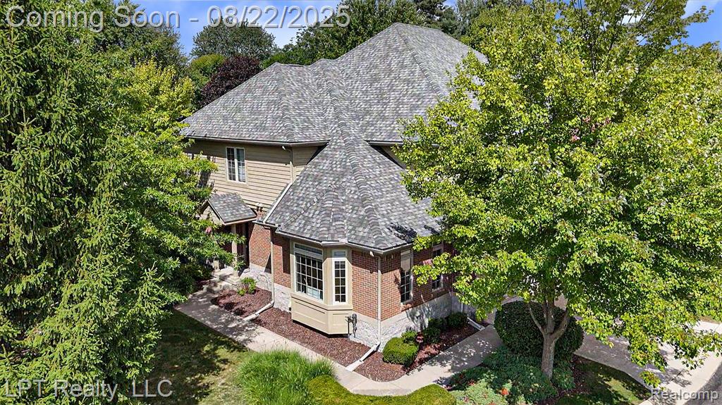 53043 CELTIC Drive, Shelby Twp, MI 48315 — Photo 6
