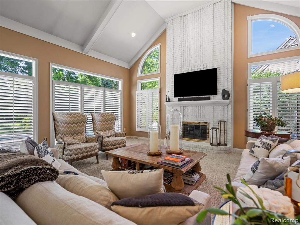 5657 Greenhill Drive, Troy, MI 48098 — Photo 27