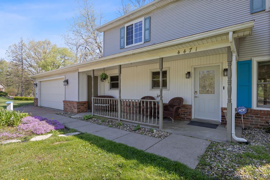 4471 SPRING OAKS Lane, Brighton, MI 48114 — Photo 28