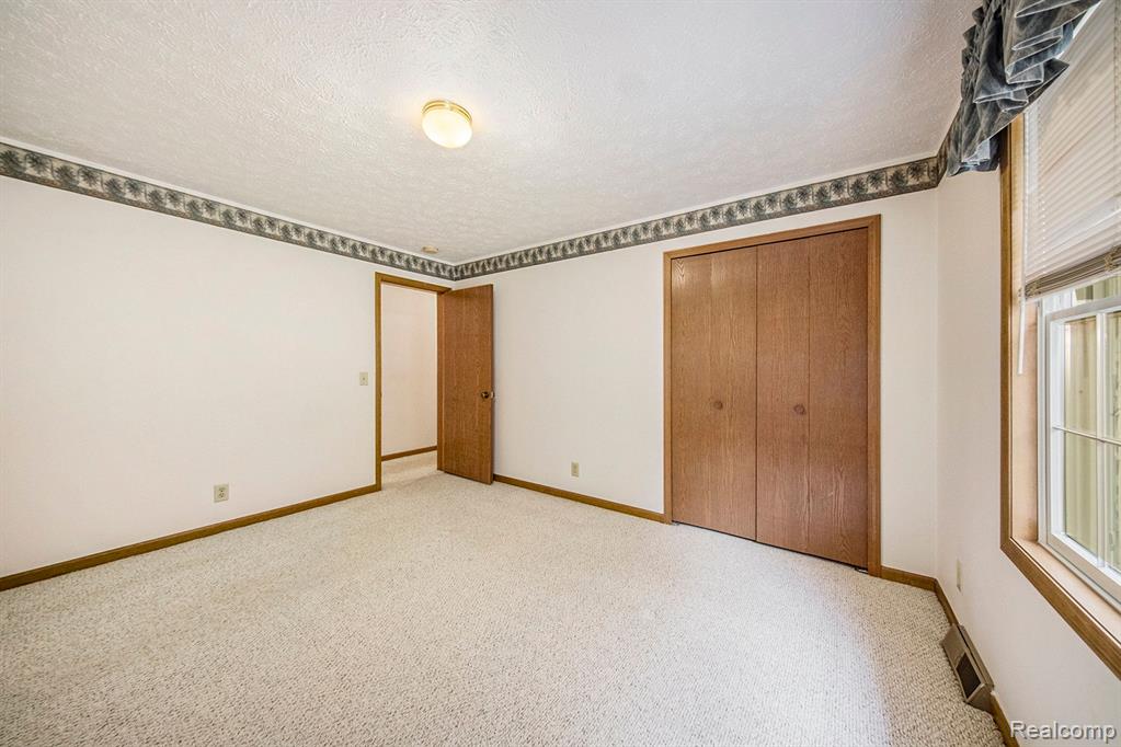 19055 SANDBORN Road, Manchester, MI 48158 — Photo 12