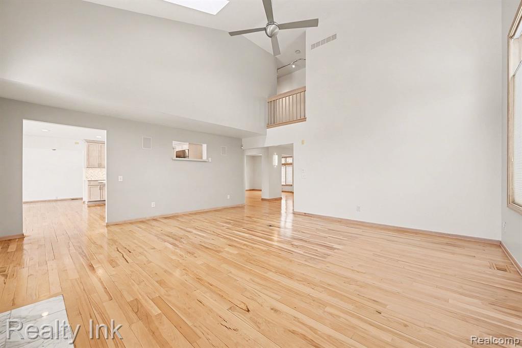 49235 S Fox Drive, Plymouth, MI, 48170