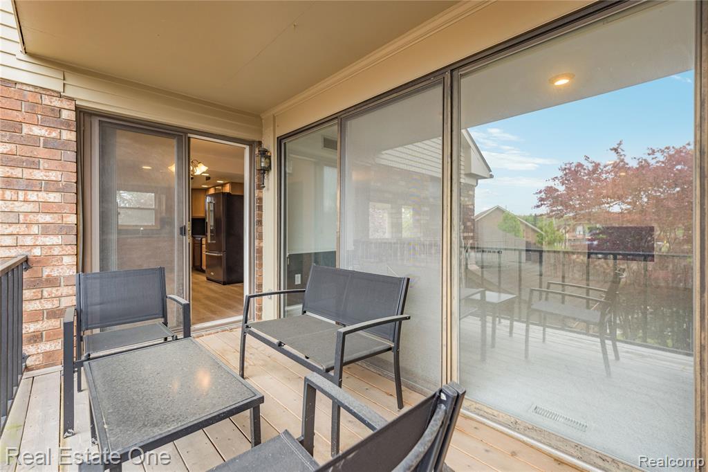 4320 Knightsbridge Lane, West Bloomfield, MI 48323 — Photo 52