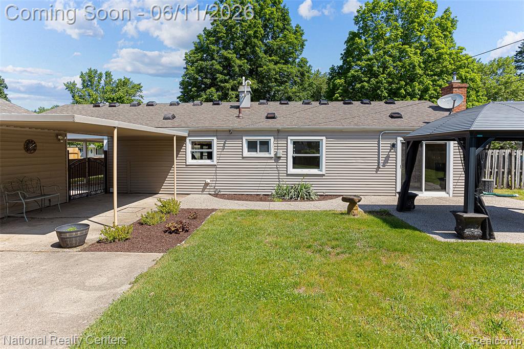 5191 Lynsue Lane, Waterford, MI 48327 — Photo 35