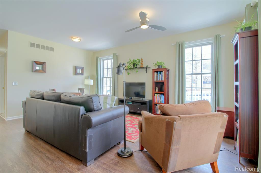 50223 Monroe St., Canton, MI 48188 — Photo 8
