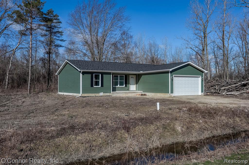 1047 39th Street, Port Huron, MI 48060 — Photo 34