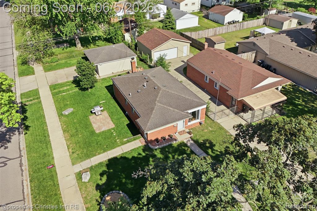 8982 Beatrice Street, Livonia, MI 48150 — Photo 34