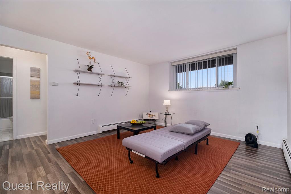 4905 CROOKS Road, B2, Royal Oak, MI 48073 — Photo 3