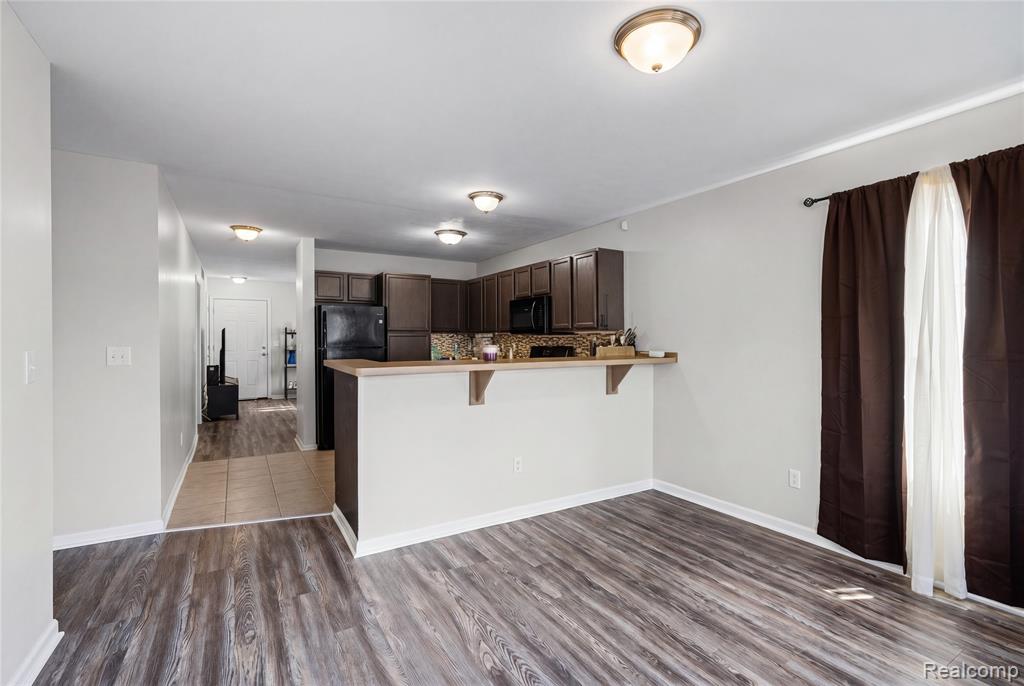 470 E Wood Street, Flint, MI 48503 — Photo 16
