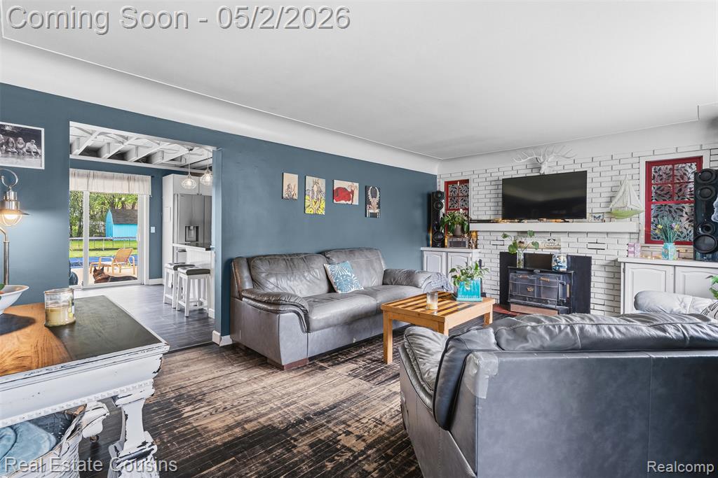 824 E King Street, Owosso, MI 48867 — Photo 8