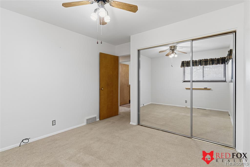5368 Oaktree Court, Flint, MI 48532 — Photo 29